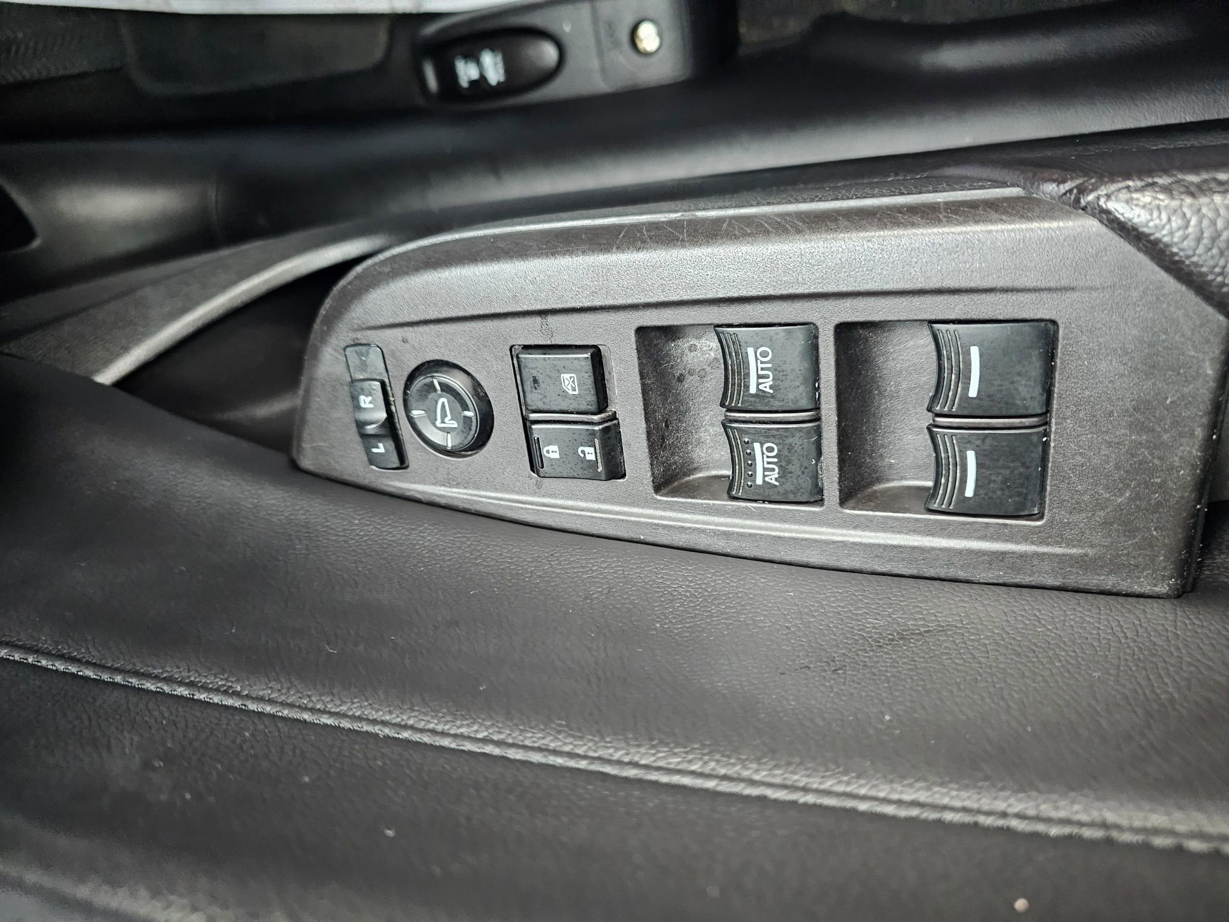 Used 2020 Acura ILX image 18