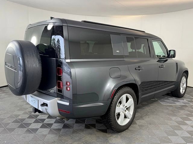 Used 2023 Land Rover Defender 130 First Edition AWD/4WD image 8