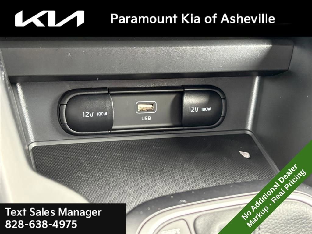 New 2025 Kia Soul LX w/ LX Technology Package image 24
