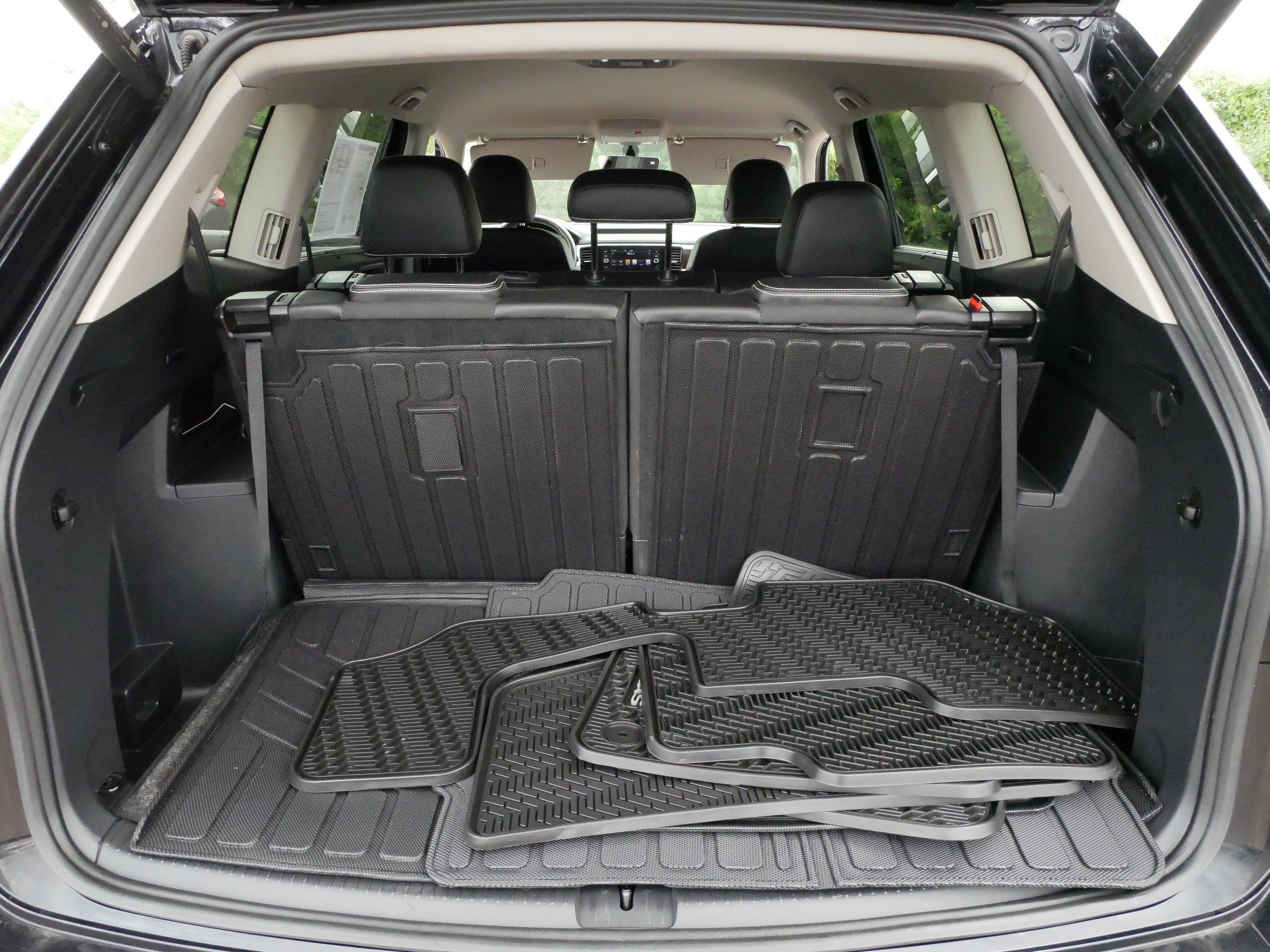 Used 2023 Volkswagen Atlas SE AWD/4WD image 18