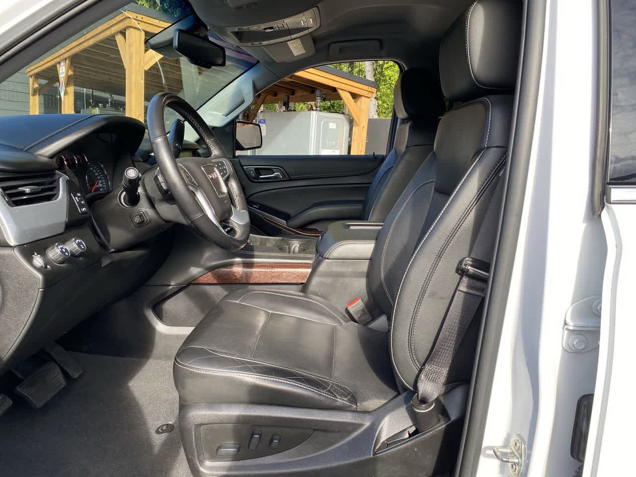 Used 2019 GMC Yukon XL SLT AWD/4WD image 13
