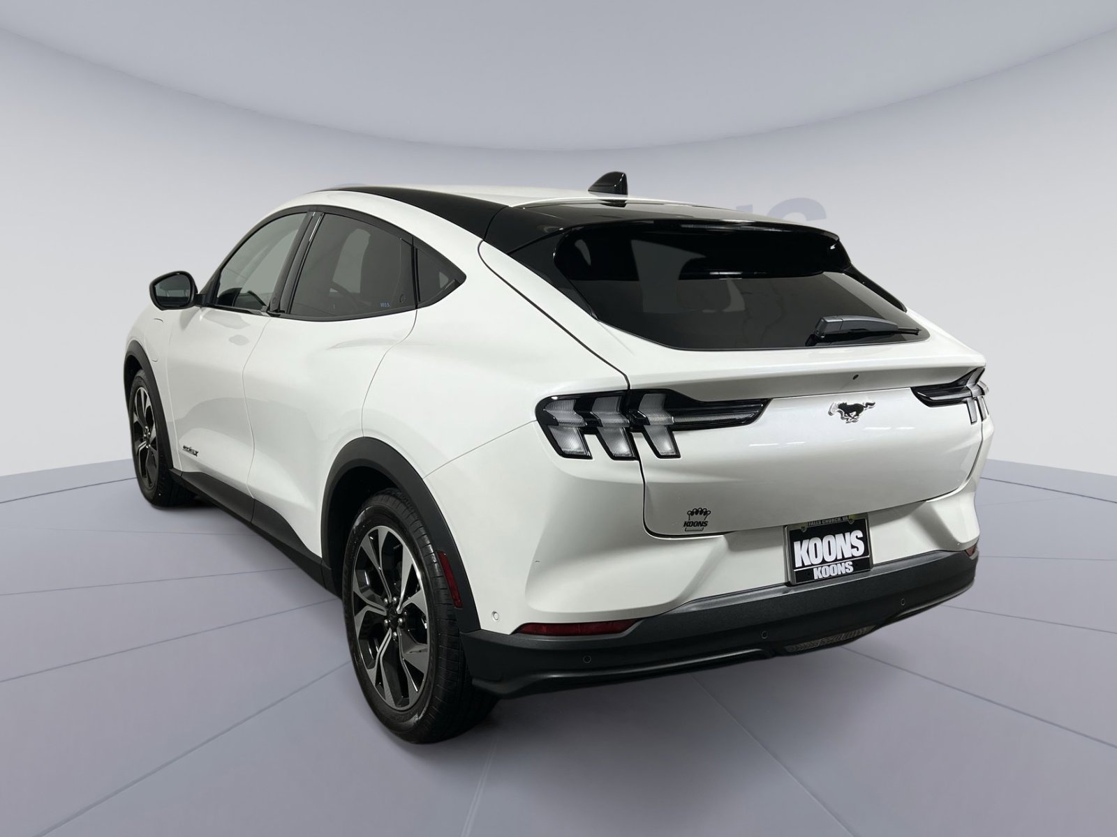 Used 2024 Ford Mustang Mach-E Select w/ Comfort Package Lite image 4