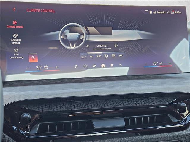 New 2026 BMW 330i Sedan w/ M Sport Package image 14