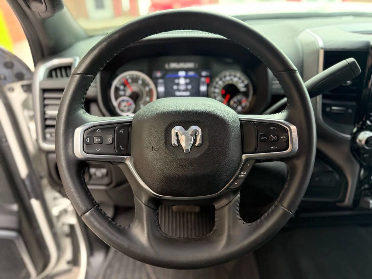 Used 2024 RAM 3500 Laramie w/ Night Edition image 12