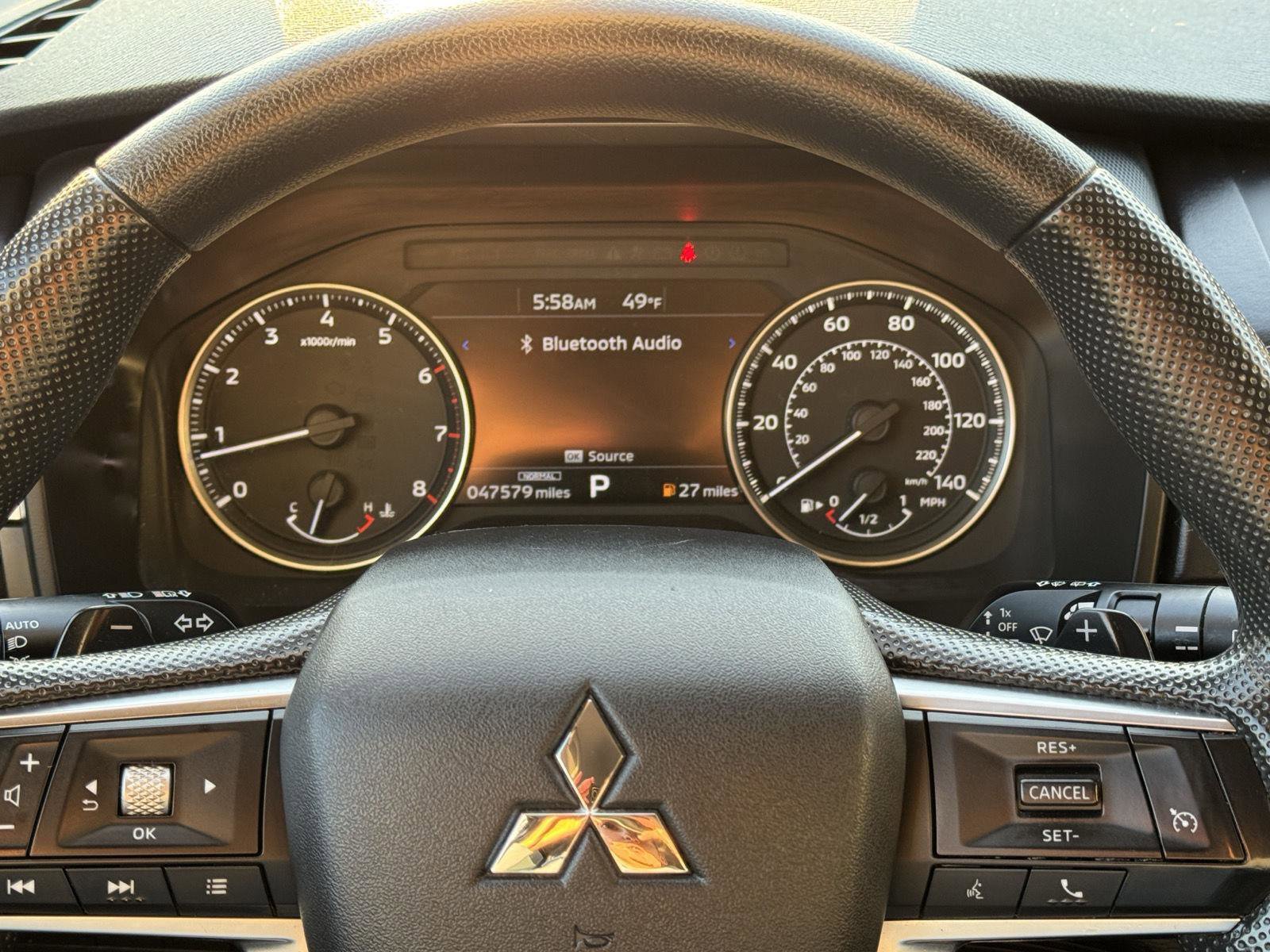 Used 2022 Mitsubishi Outlander ES image 24