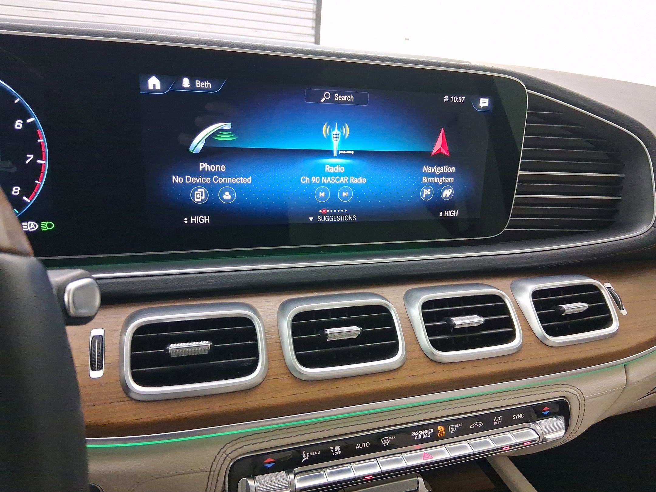 Used 2022 Mercedes-Benz GLS 450 4MATIC image 24