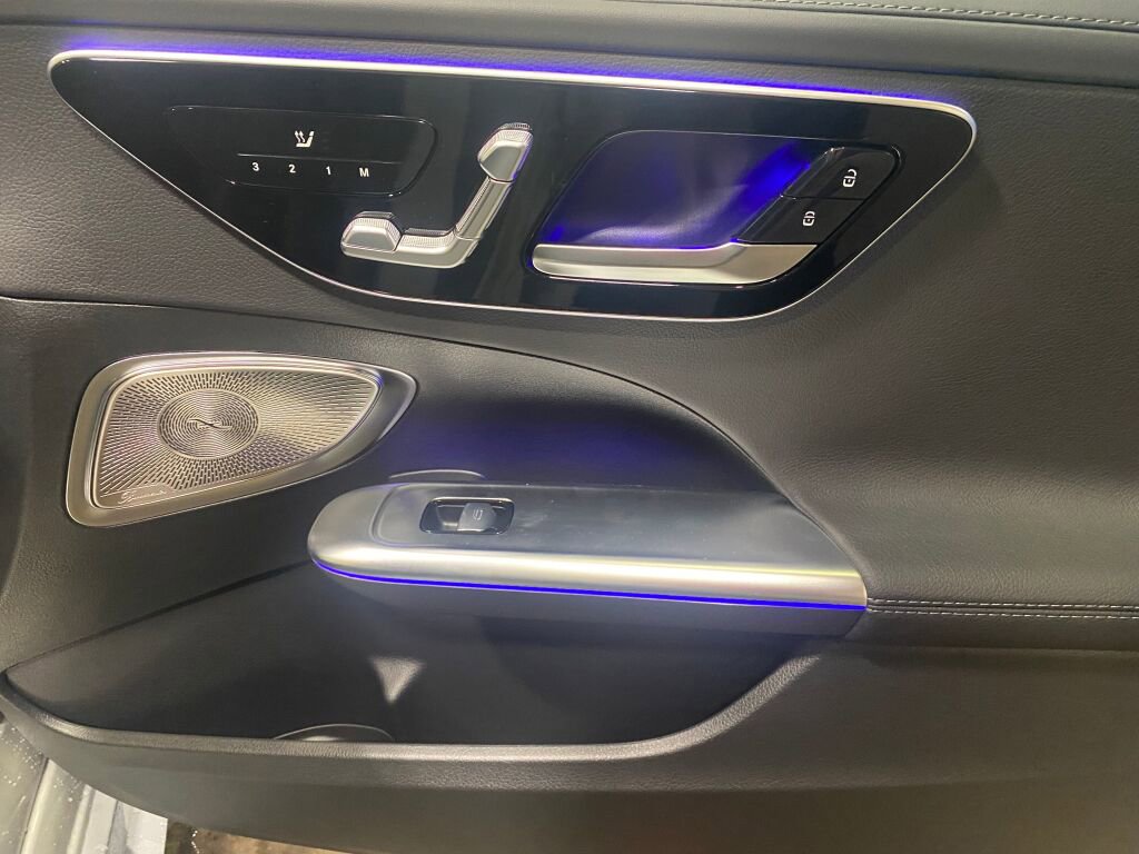 New 2026 Mercedes-Benz C 300 4MATIC Sedan image 22