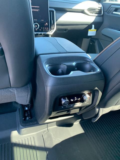 New 2026 GMC Acadia AT4 w/ Super Cruise Package AWD/4WD image 16