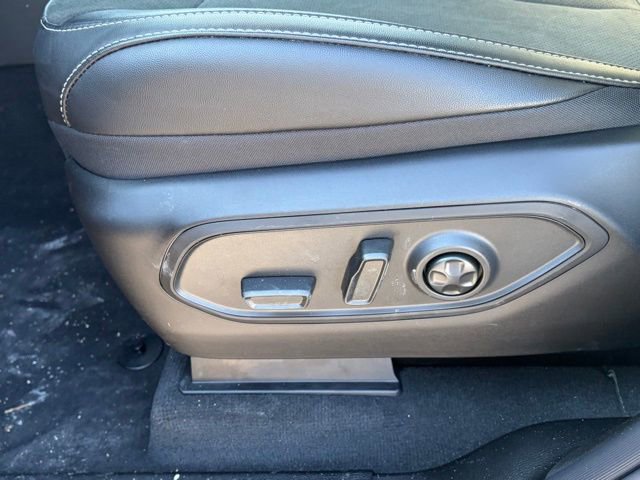 New 2026 Jeep Grand Cherokee Altitude AWD/4WD image 16