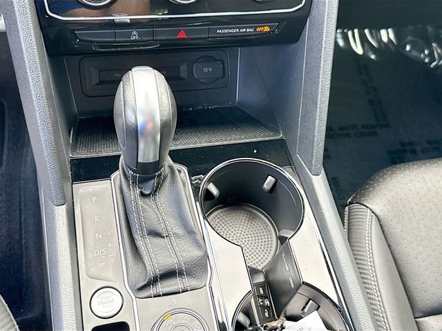 Used 2023 Volkswagen Atlas Cross Sport SEL R-Line image 17