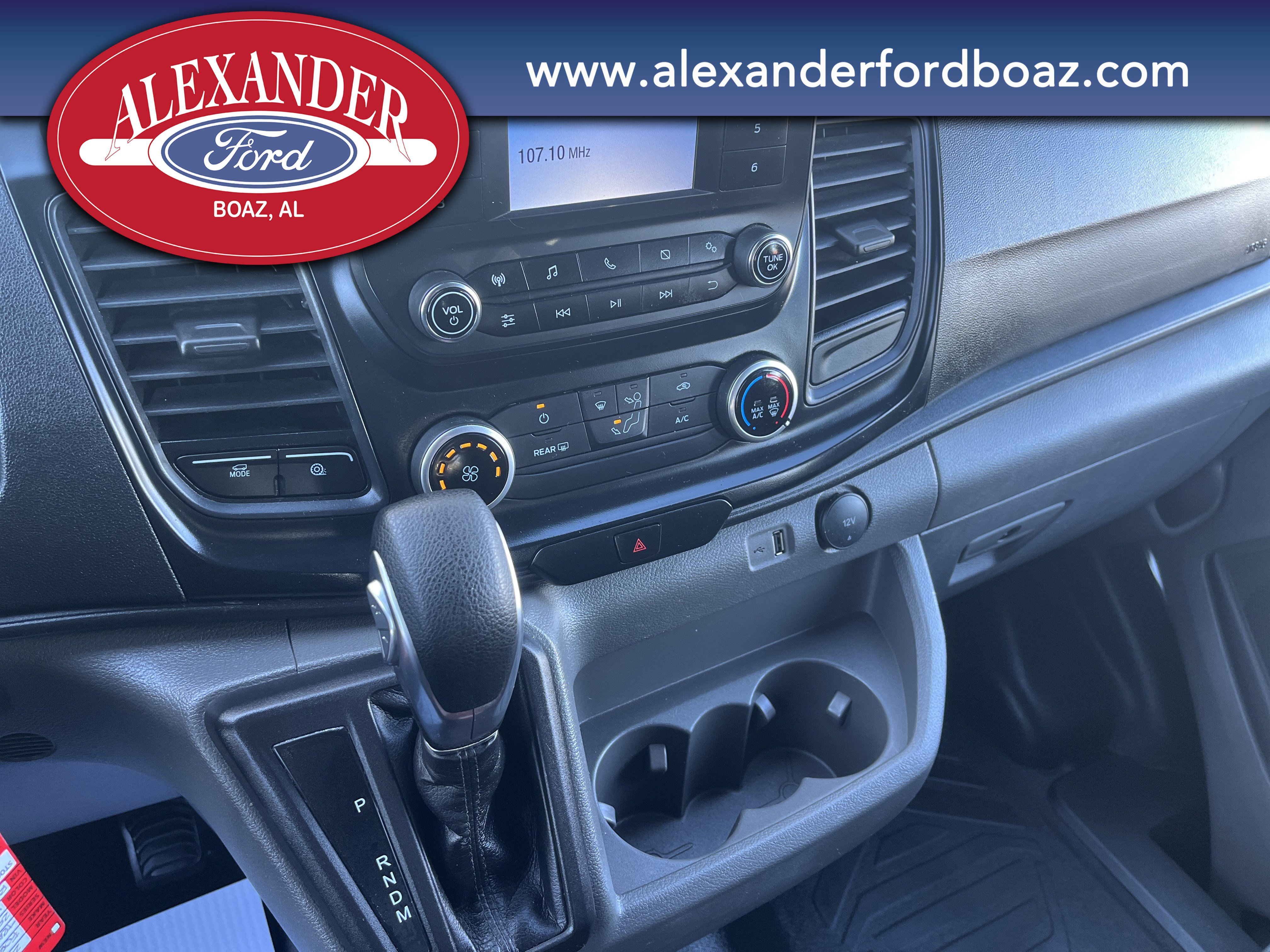 Used 2024 Ford Transit 250 Low Roof w/ Exterior Upgrade Package image 20