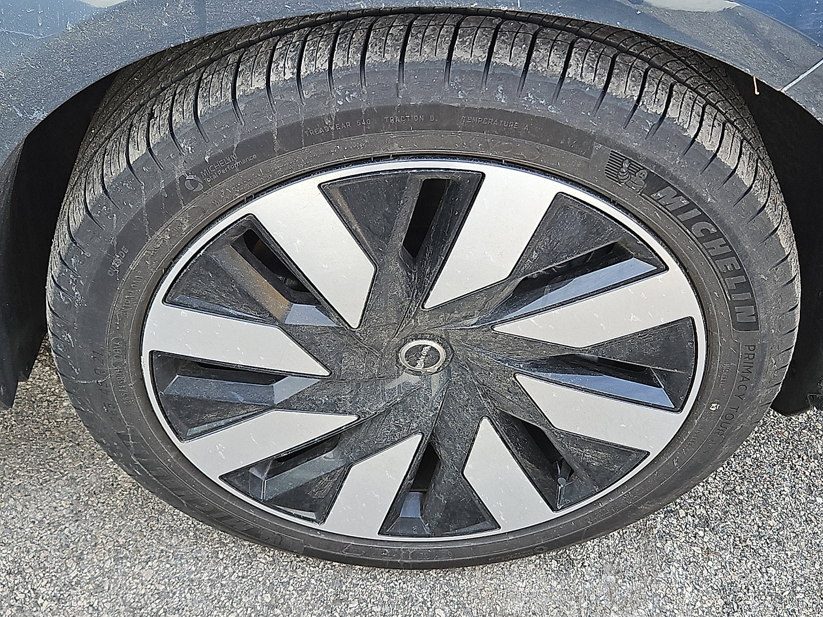 Certified 2025 Volvo EX90 Ultra image 8