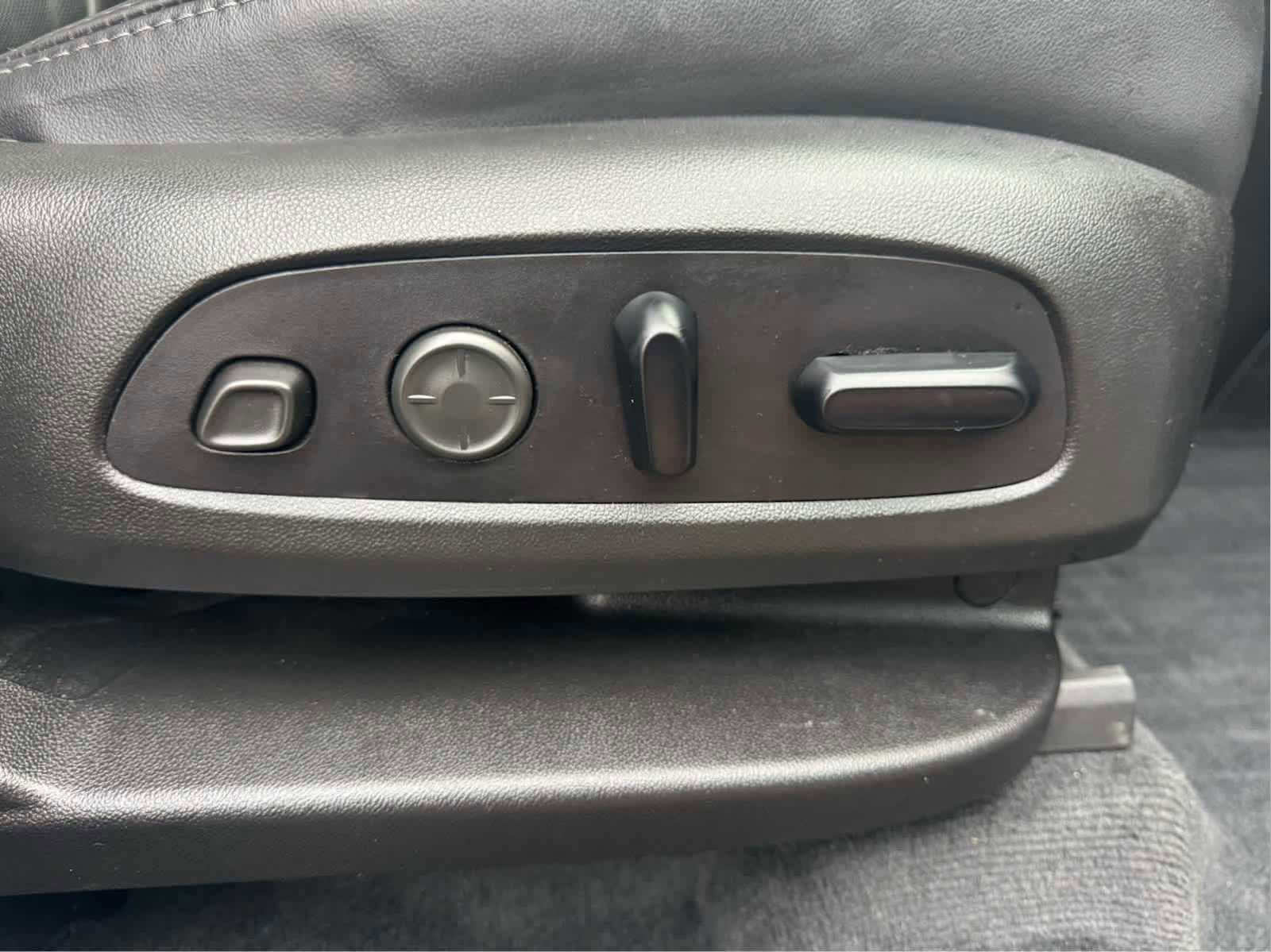 Used 2021 Buick Enclave Avenir image 44