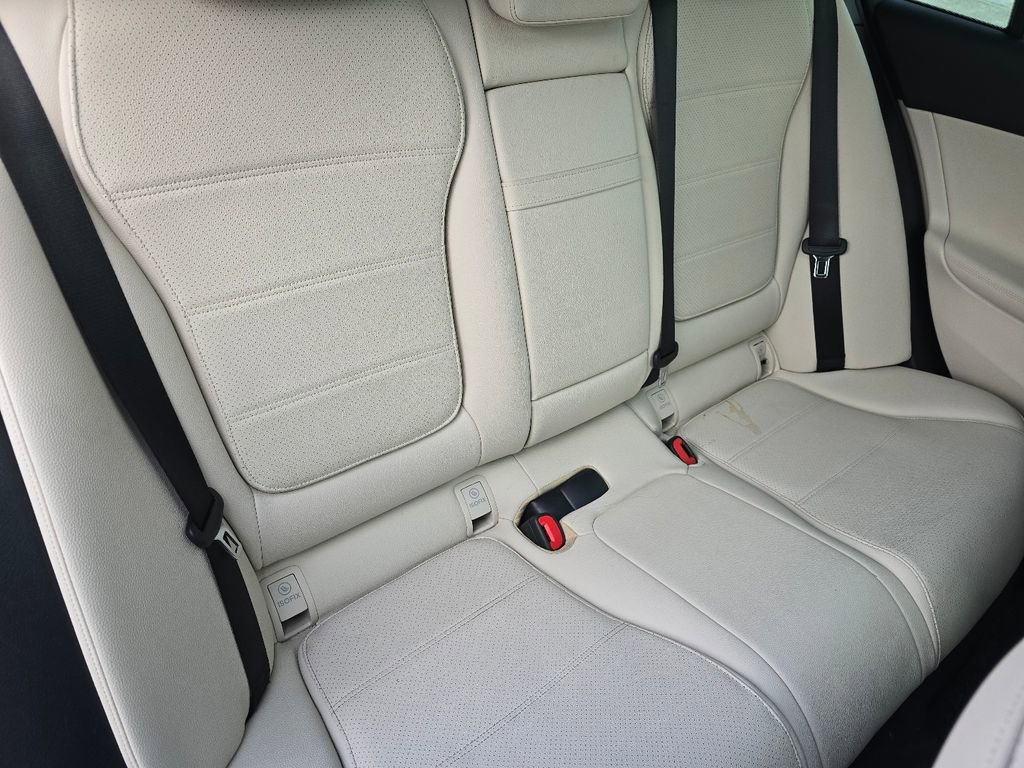 Certified 2023 Mercedes-Benz C 300 4MATIC Sedan image 20
