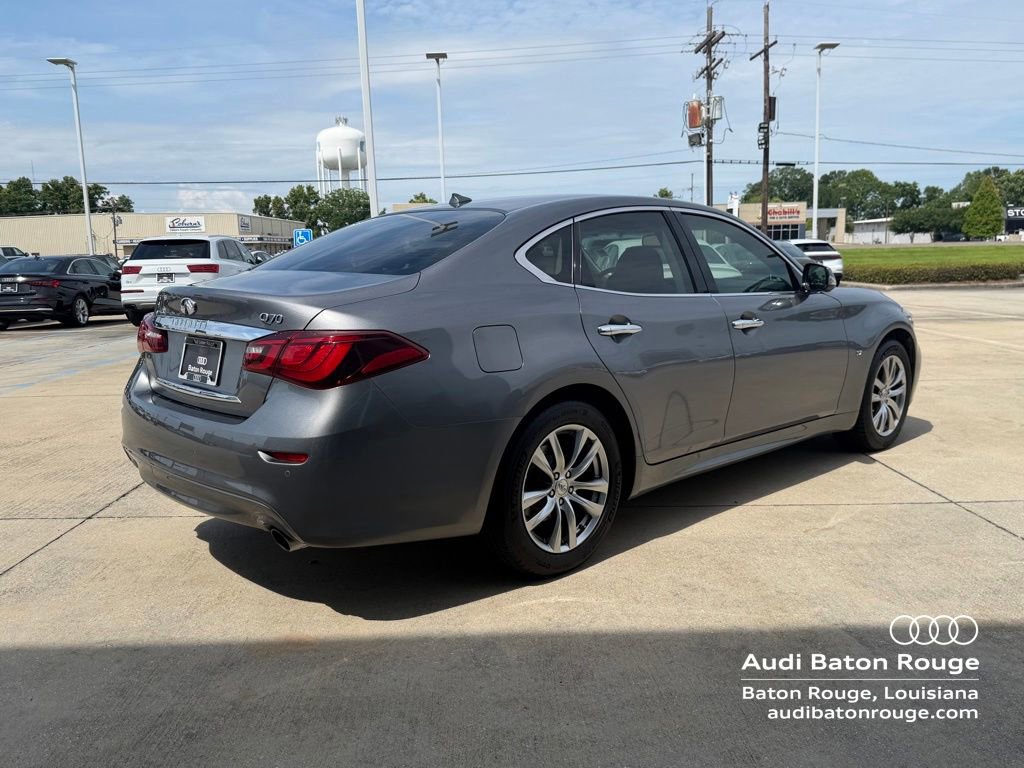 Used 2015 INFINITI Q70 3.7 RWD image 5