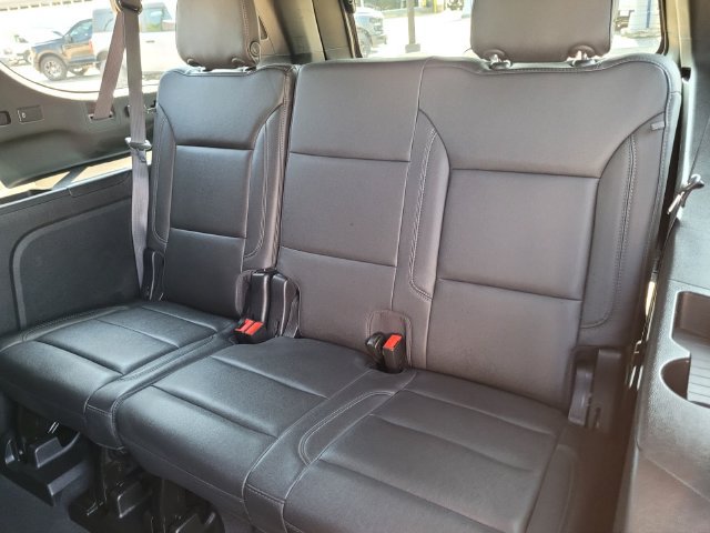 Used 2022 Chevrolet Suburban Z71 AWD/4WD image 19