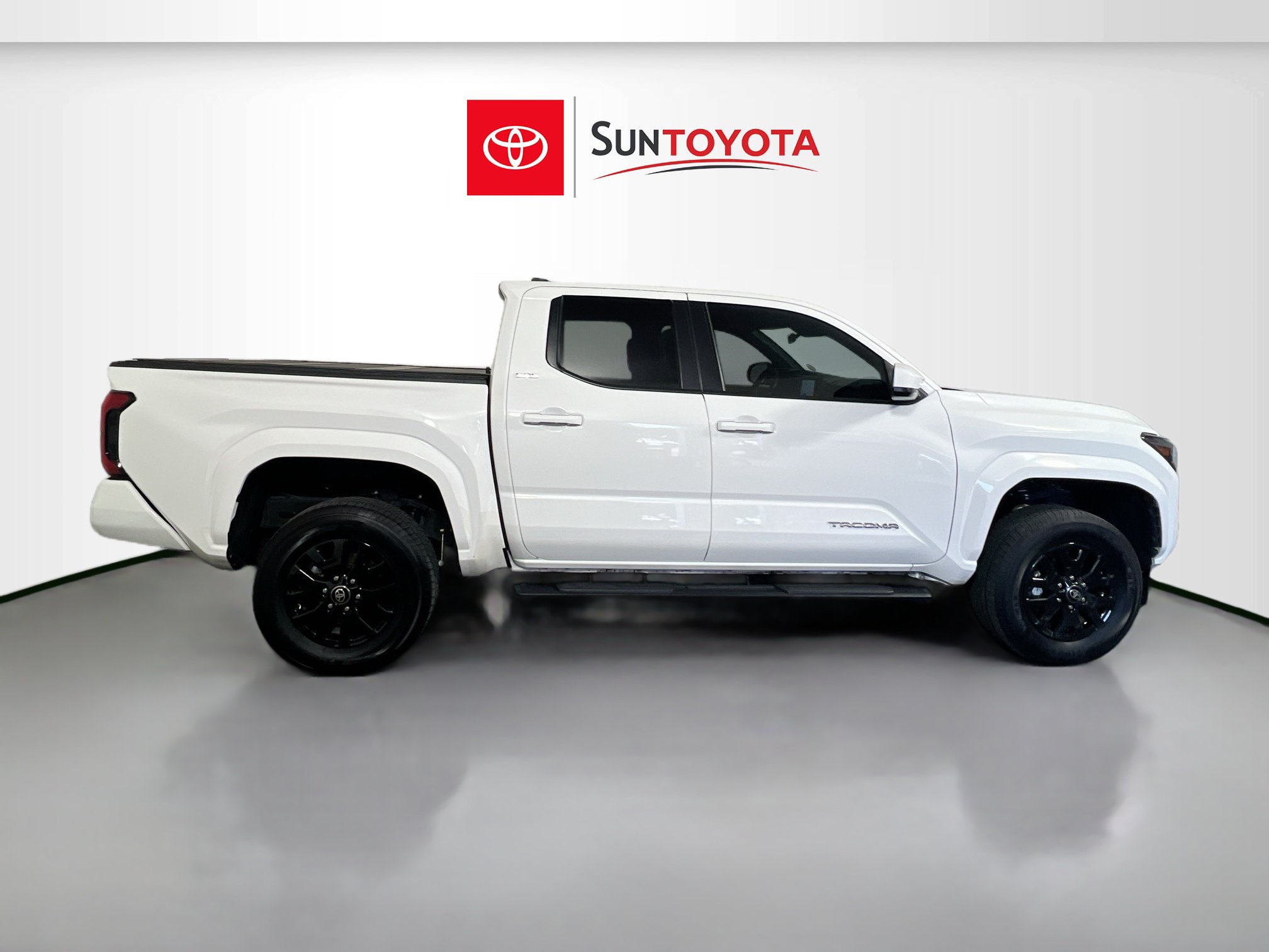 Used 2025 Toyota Tacoma SR5 RWD image 2