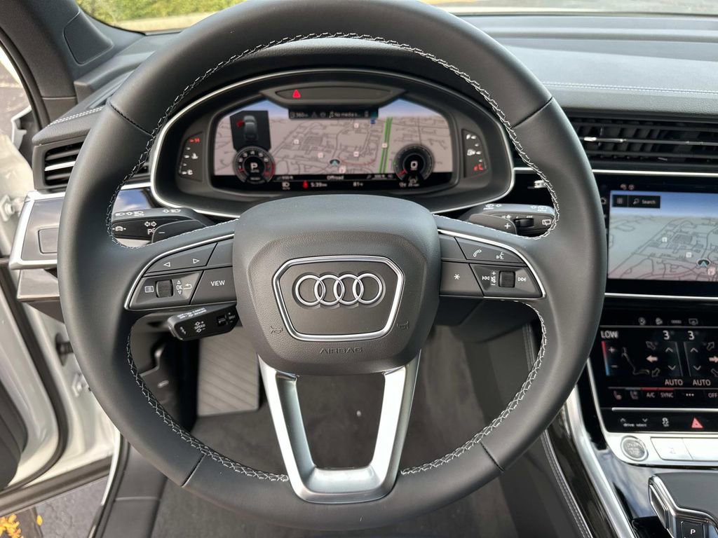 New 2025 Audi Q7 3.0T Premium Plus image 17