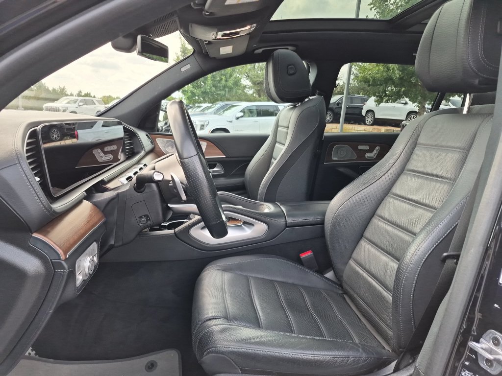 Used 2021 Mercedes-Benz GLS 580 4MATIC image 21