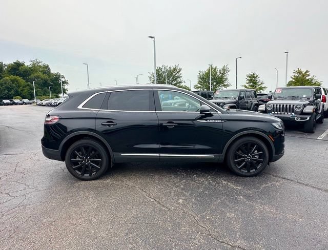 Used 2022 Lincoln Nautilus Reserve w/ Monochromatic Package AWD/4WD image 11