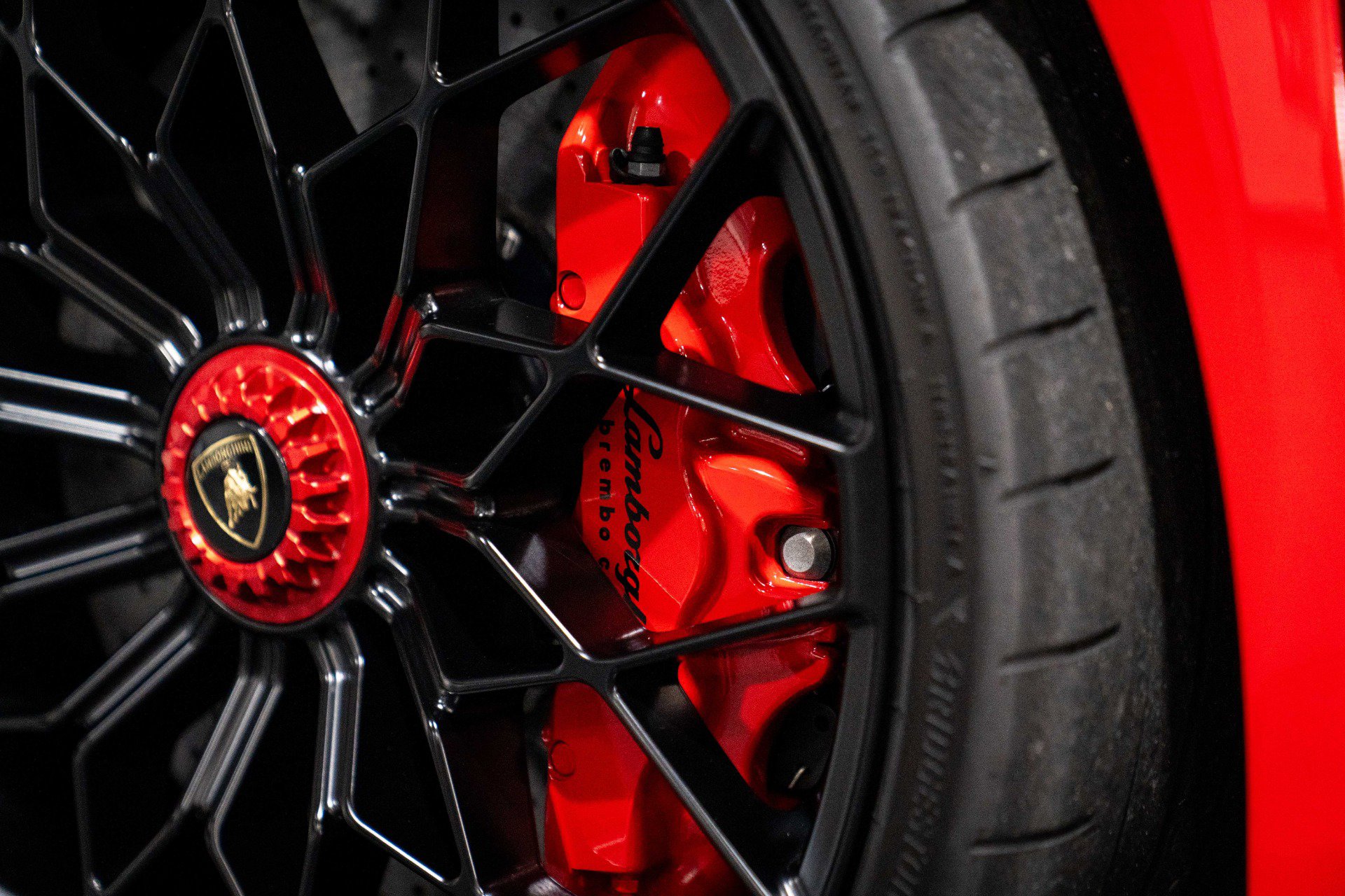 Used 2022 Lamborghini Huracan STO image 25