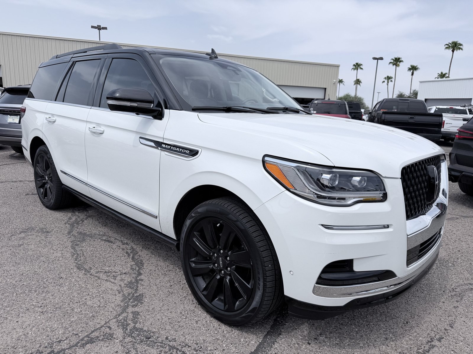 Used 2022 Lincoln Navigator Black Label AWD/4WD image 4