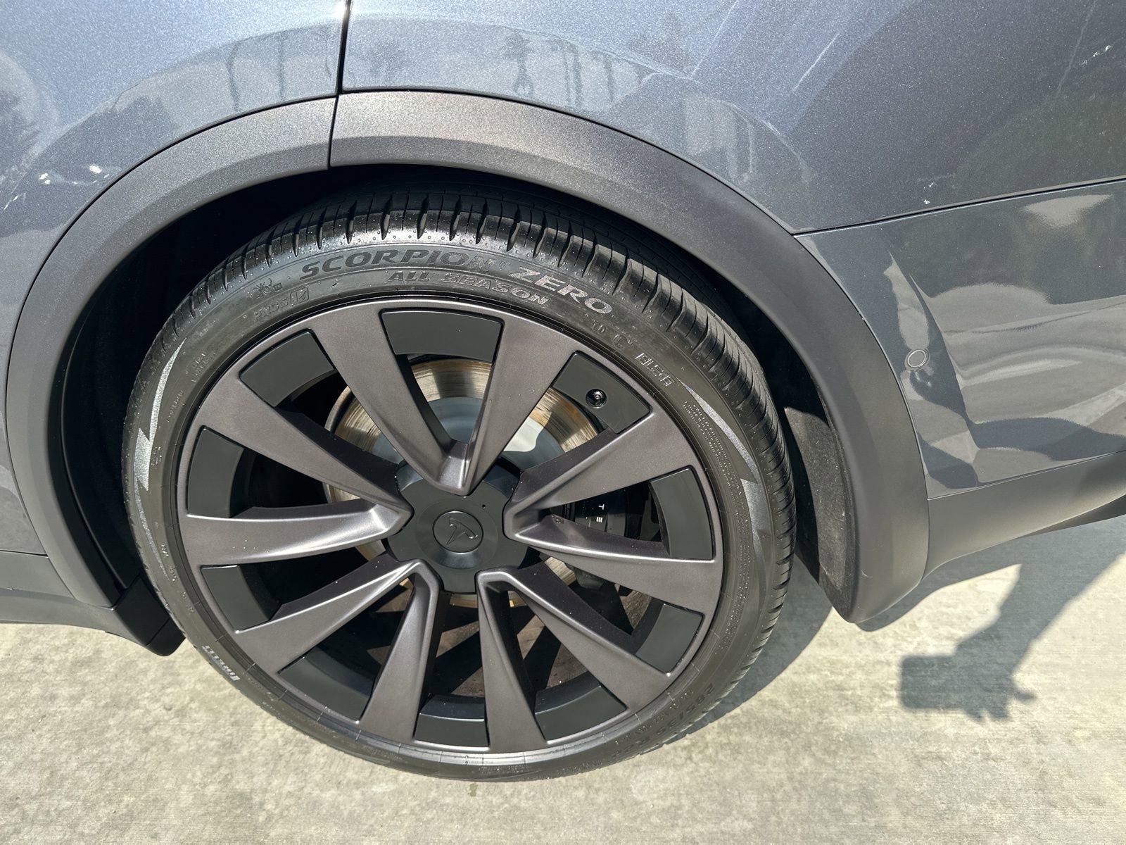 Used 2023 Tesla Model X image 22