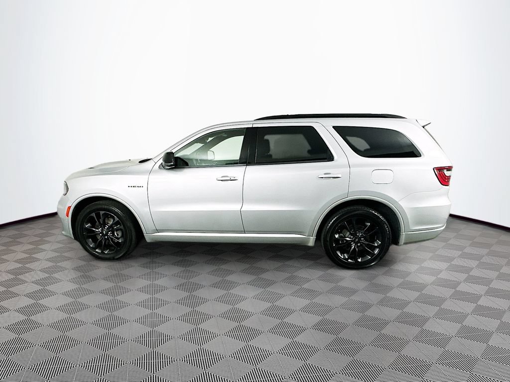 Certified 2023 Dodge Durango R/T w/ Blacktop Package AWD/4WD image 7