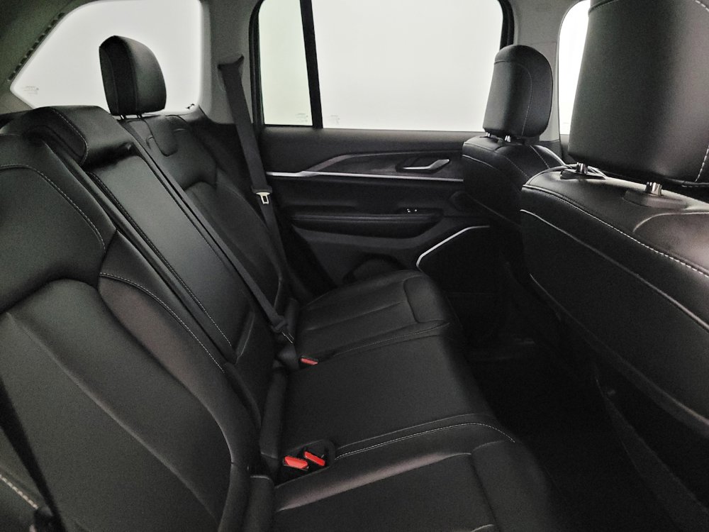 Used 2023 Jeep Grand Cherokee 4WD 4xe image 19