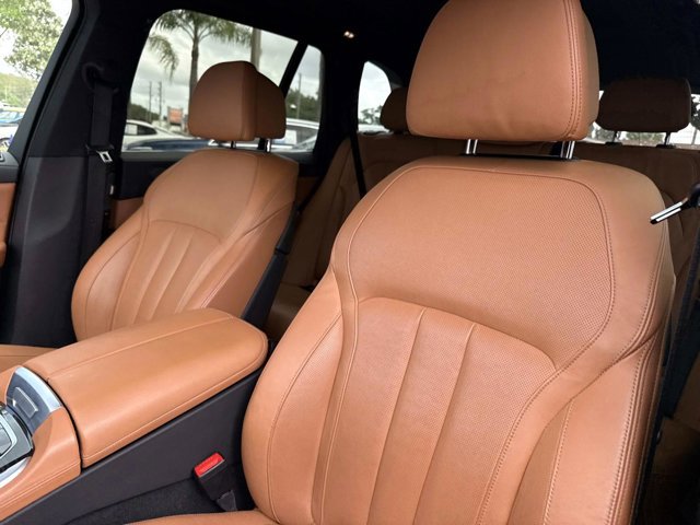 Used 2020 BMW X5 xDrive40i w/ Premium Package image 21