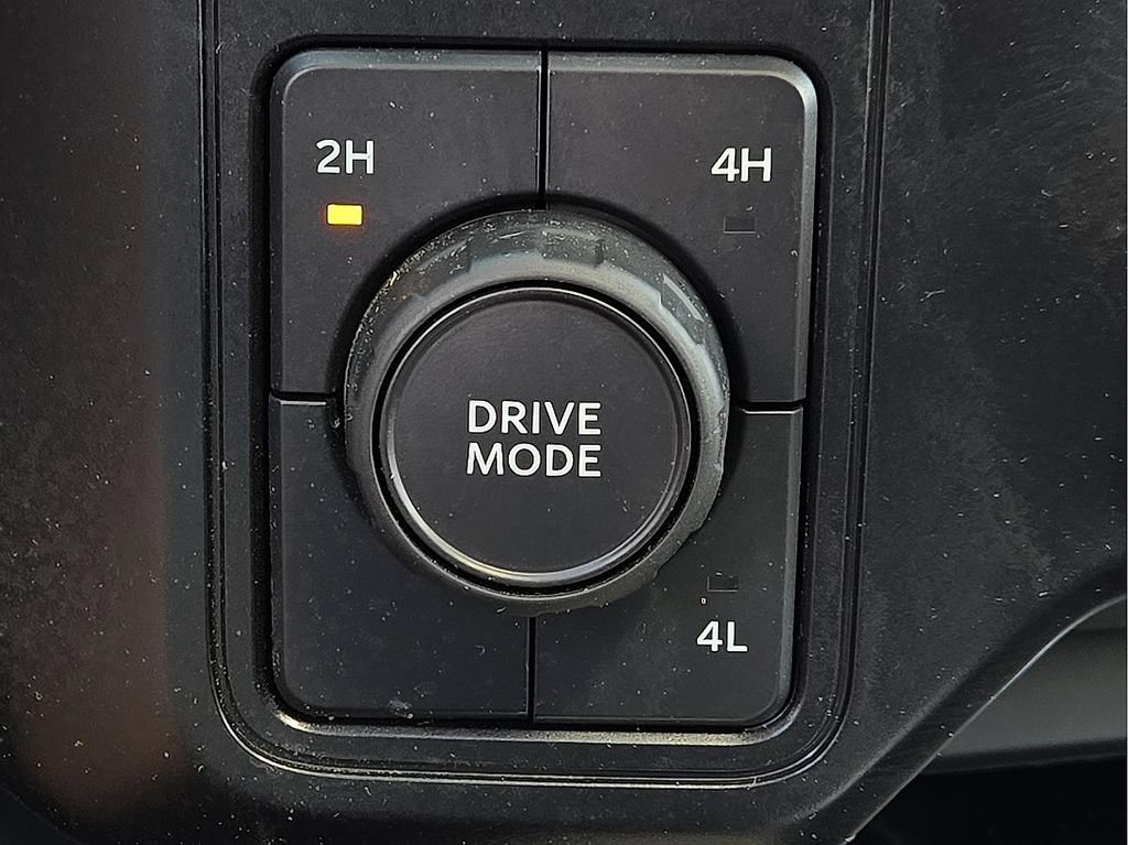 Used 2025 Ford F450 Lariat w/ FX4 Off-Road Package AWD/4WD image 14