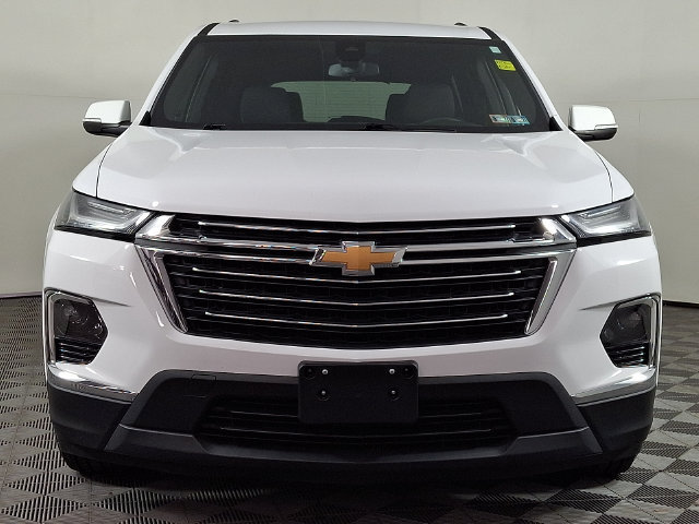 Used 2023 Chevrolet Traverse LT w/ LPO, Cargo Package AWD/4WD image 5