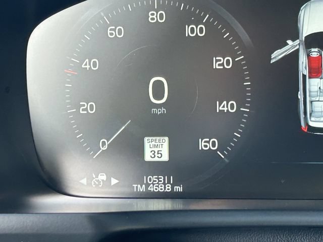 Used 2017 Volvo XC90 T6 Momentum w/ Vision Package AWD/4WD image 32