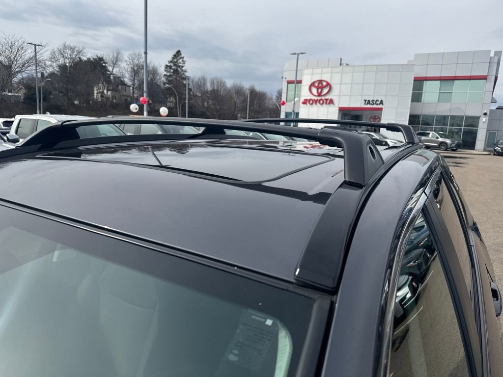 Used 2025 Toyota RAV4 XLE w/ Convenience Package image 43