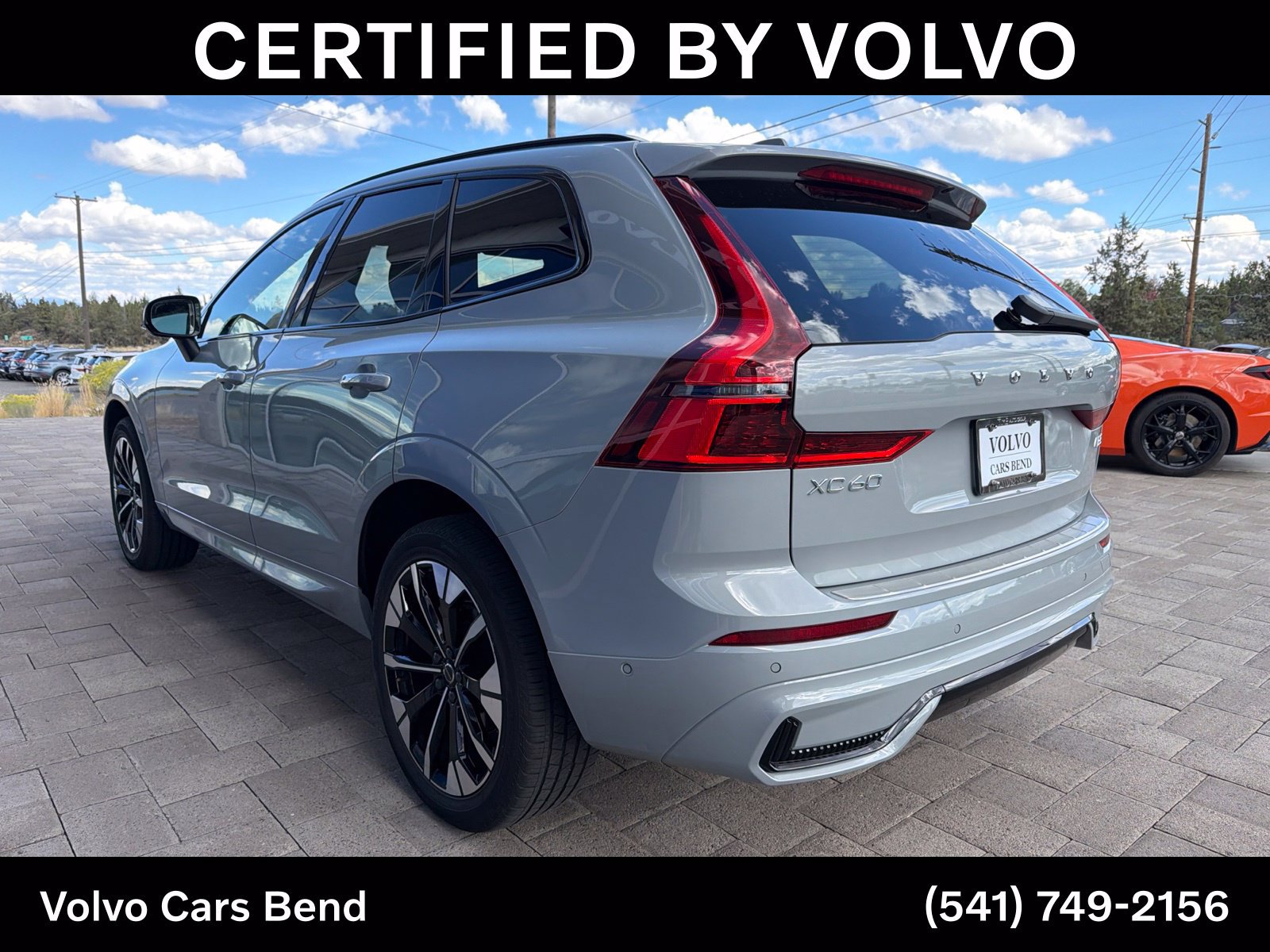 Used 2026 Volvo XC60 B5 Plus AWD/4WD image 5