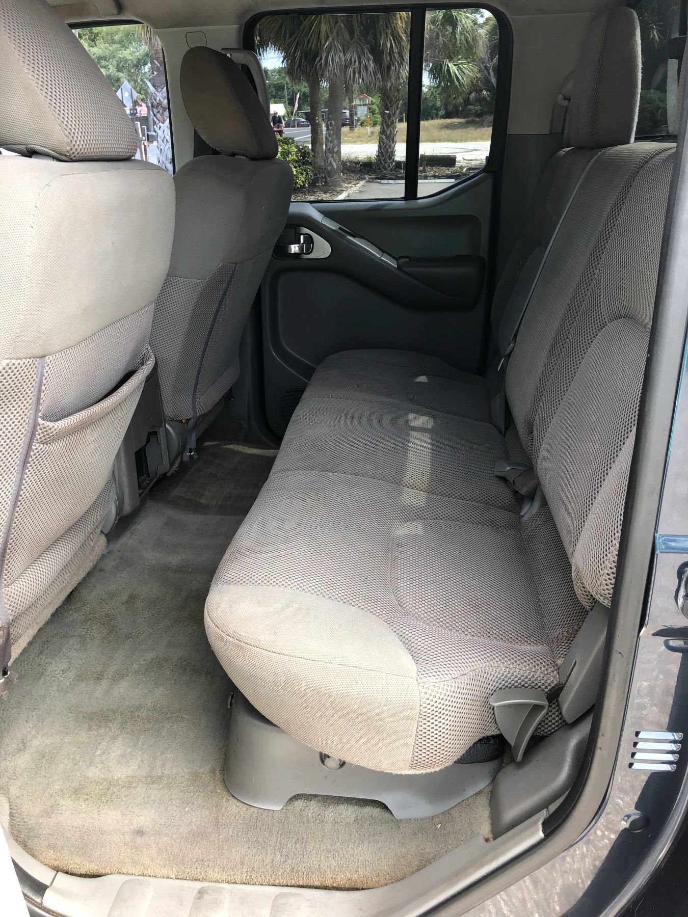 Used 2016 Nissan Frontier SV w/ SV Value Truck Package RWD image 14