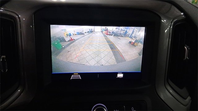 Used 2020 Chevrolet Silverado 1500 Custom w/ Custom Value Package image 25