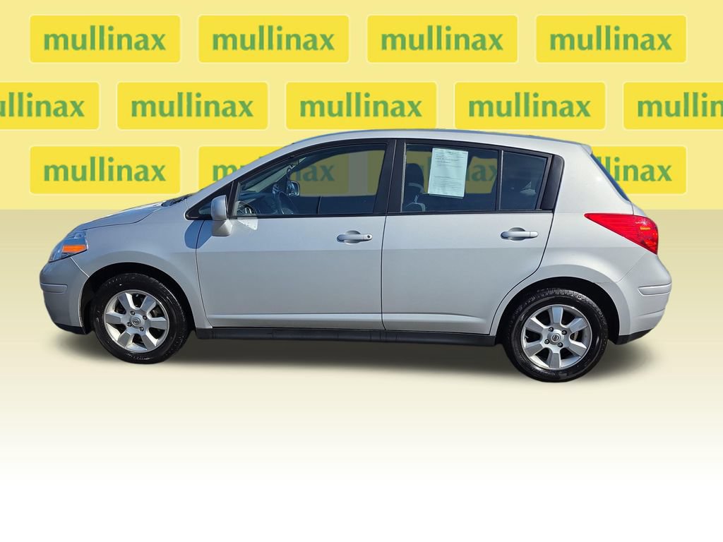 Used 2012 Nissan Versa 1.8 S w/ Special Edition Pkg FWD image 11