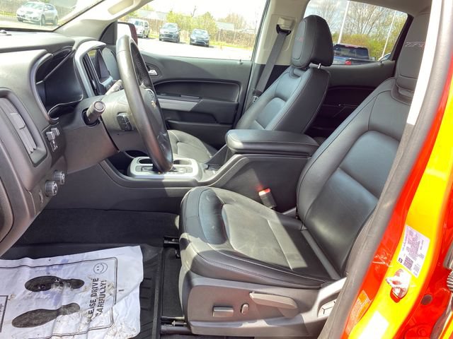 Used 2022 Chevrolet Colorado ZR2 w/ ZR2 Dusk Special Edition AWD/4WD image 15