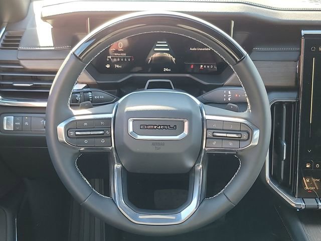 Used 2025 GMC Acadia Denali w/ Super Cruise Package image 11