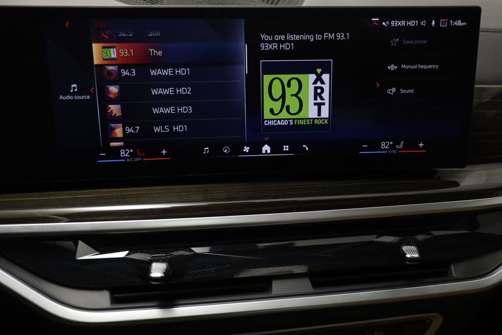 Certified 2024 BMW X5 xDrive50e w/ Premium Package image 10