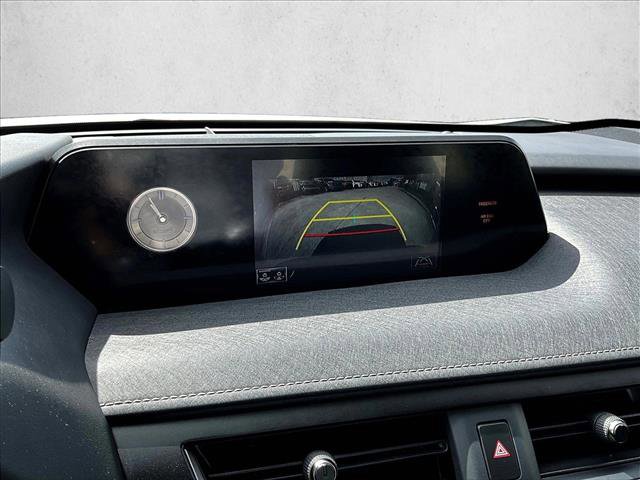 Used 2020 Lexus UX 200 w/ Premium Package image 23