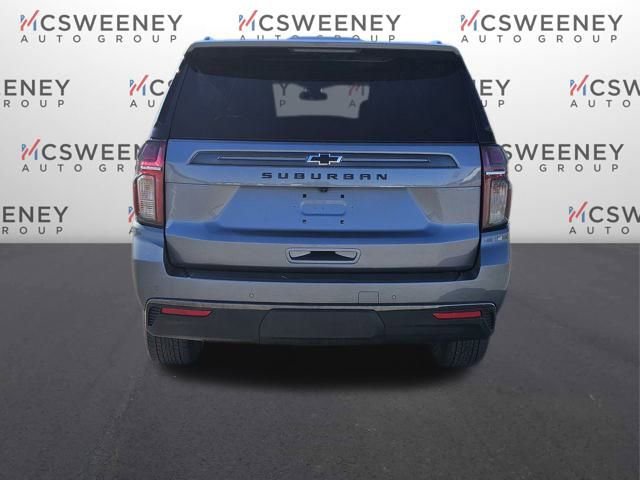 Used 2022 Chevrolet Suburban Z71 image 4