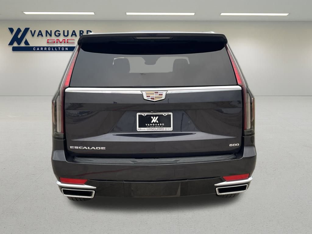 Used 2022 Cadillac Escalade Premium Luxury image 4