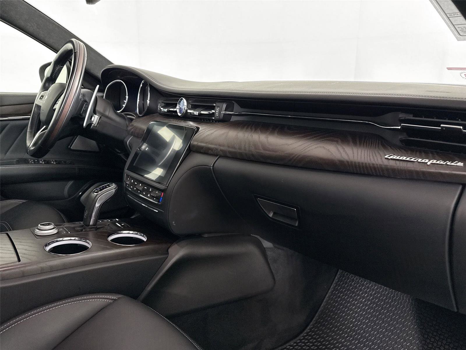 Used 2020 Maserati Quattroporte GTS GranLusso image 46