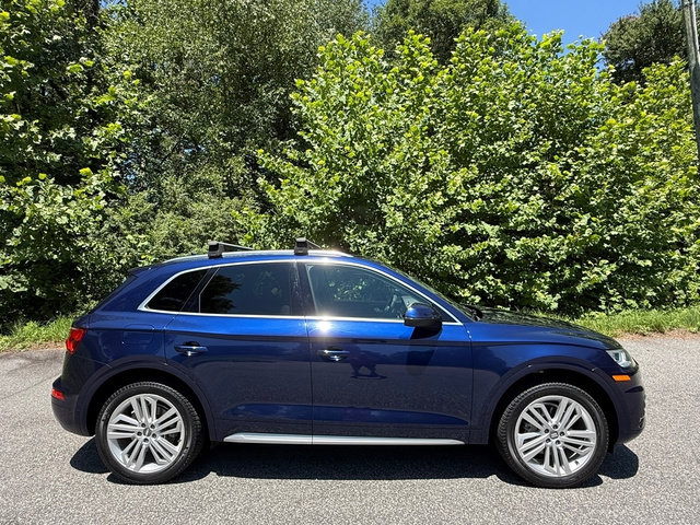 Used 2019 Audi Q5 2.0T Premium Plus w/ Premium Plus Package AWD/4WD image 5