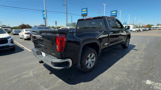 Used 2022 GMC Sierra 1500 SLT w/ Max Trailering Package AWD/4WD image 8