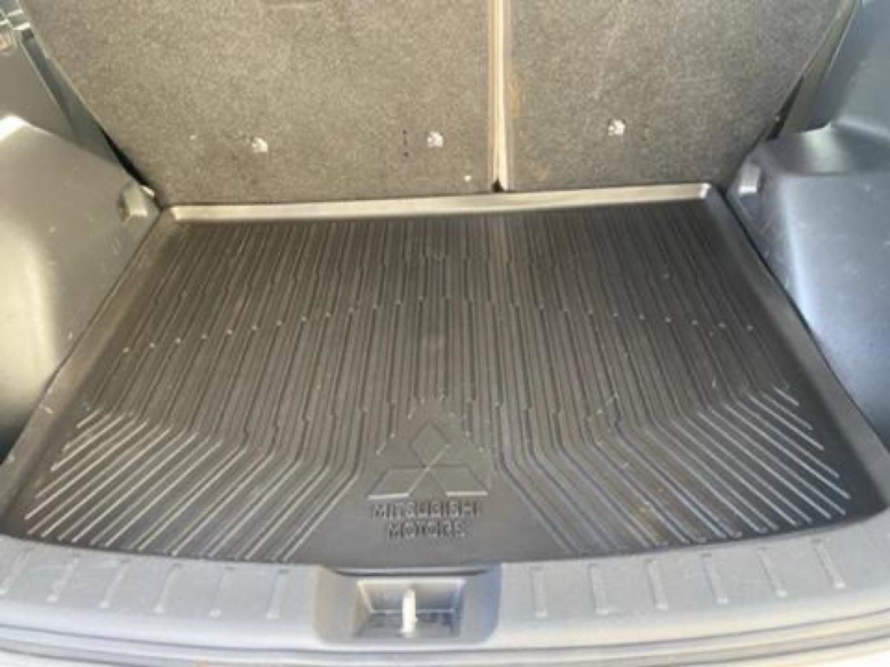 Used 2018 Mitsubishi Eclipse Cross SEL AWD/4WD image 34