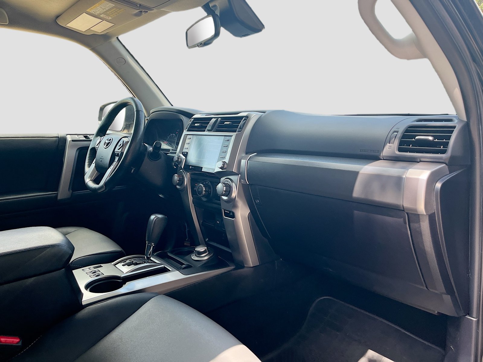 Used 2023 Toyota 4Runner SR5 Premium AWD/4WD image 29
