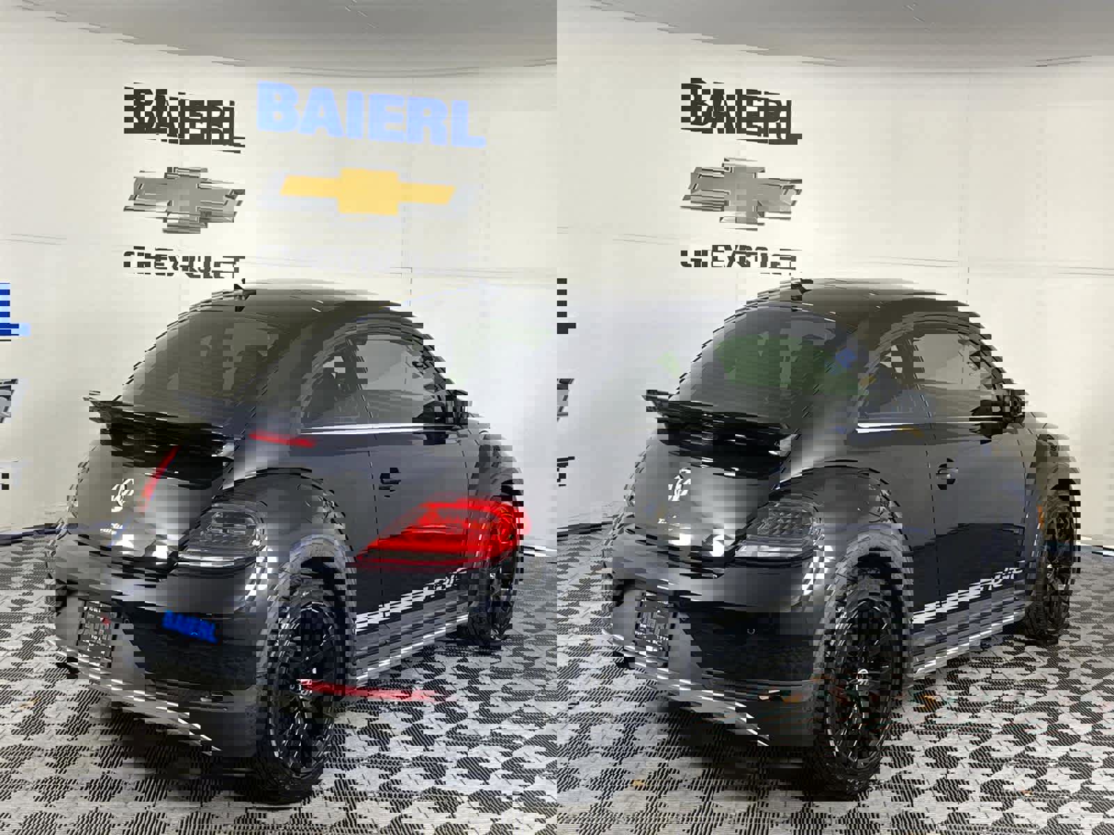 Used 2016 Volkswagen Beetle 1.8T Dune image 5